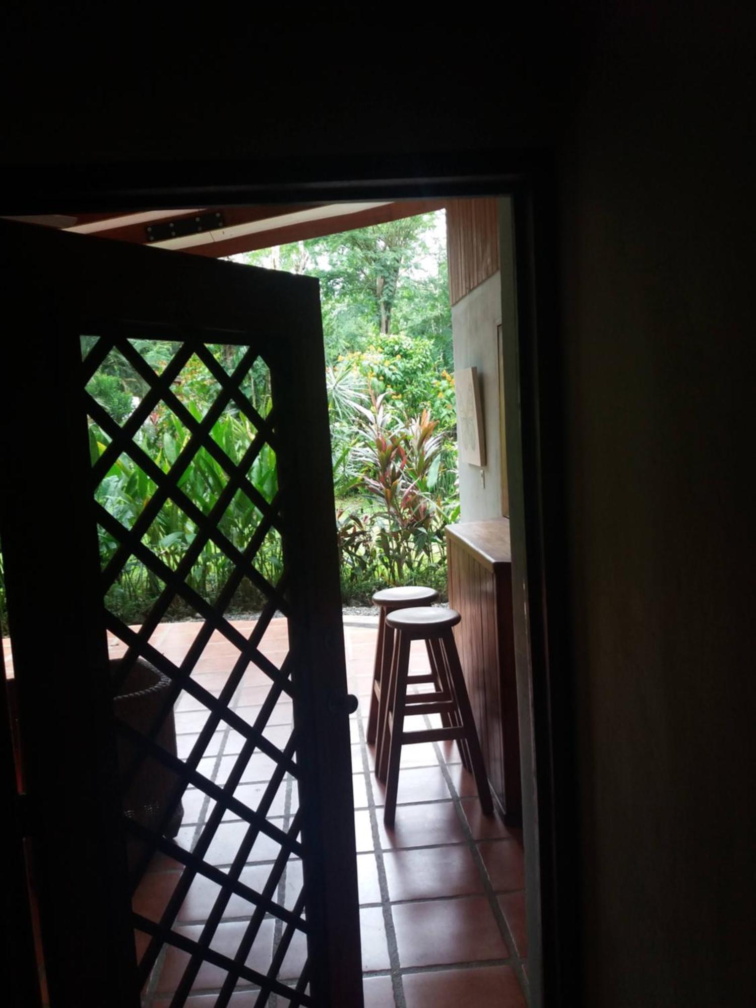 Los Delfines Lodge Puerto Viejo de Talamanca ภายนอก รูปภาพ